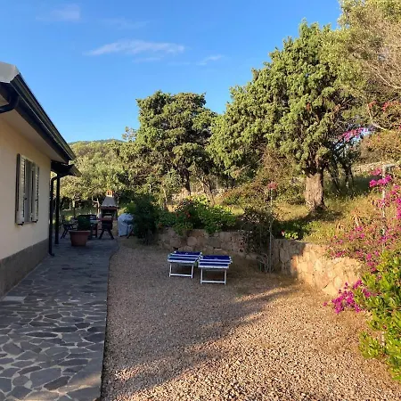On The Emerald Coast Holiday home Cugnana